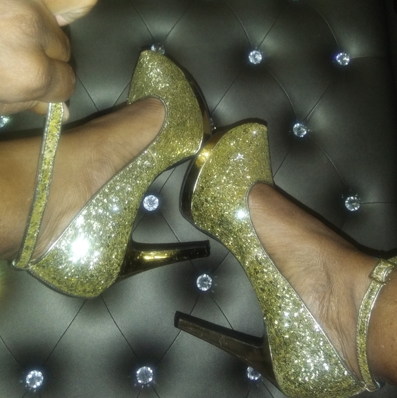 Mossimo Glitter Gold STILETTOS. WOMENS SIZE 7 1/2. - Picture 10 of 14